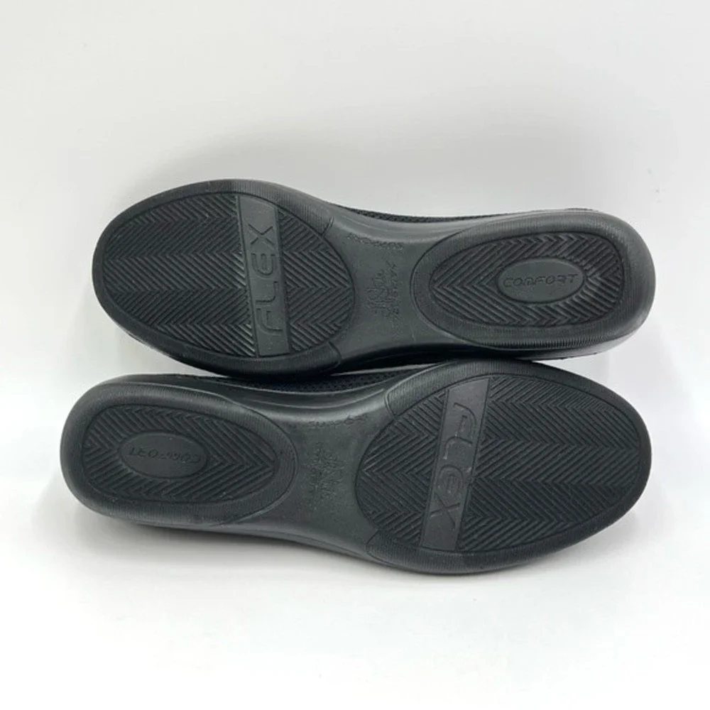 NEW LifeStride Womens‎ Size 6.5 Immy Black Knit Slip On Low Wedges Loafers Shoes